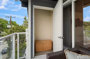 5249 40th Ave NE, Seattle, WA 98105 - Photo 23