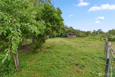 18268 Colony Road, Bow, WA 98232 - Photo 13