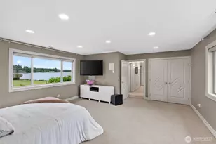 20208 Island Pkwy E, Lake Tapps, WA 98391 - Photo 35
