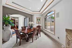 20208 Island Pkwy E, Lake Tapps, WA 98391 - Photo 11
