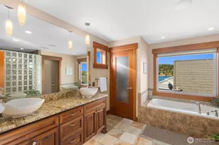 301 Driftwood Shores Rd, Camano Island, WA 98282 - Photo 17