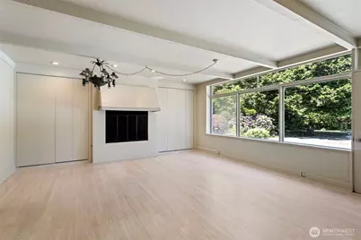 10260 Kaylen Pl, Bellevue, WA 98004 - Photo 11