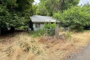 317 W Commercial St, Dayton, WA 99328 - Photo 1