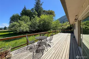 537 Herrick Rd, Port Angeles, WA 98363 - Photo 7