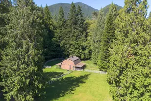 537 Herrick Rd, Port Angeles, WA 98363 - Photo 29