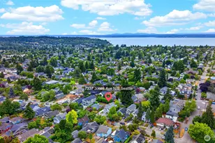 7337 Jones Ave NW, Seattle, WA 98117 - Photo 5