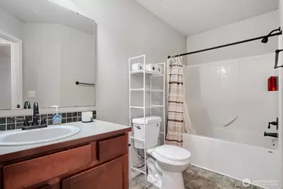 18026 75th Avenue E, Puyallup, WA 98375 - Photo 23
