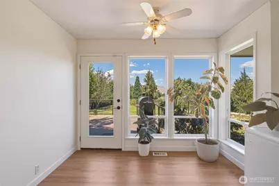 1310 Red Apple Road, Wenatchee, WA 98801 - Photo 11