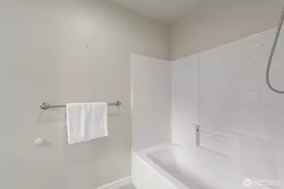 9118 NE 160th Pl, Bothell, WA 98028 - Photo 25