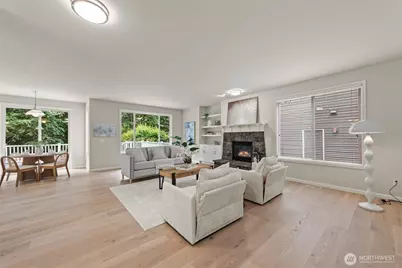 9118 NE 160th Pl, Bothell, WA 98028 - Photo 9