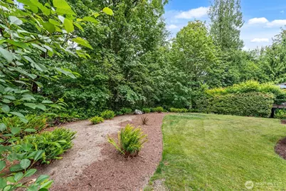 9118 NE 160th Pl, Bothell, WA 98028 - Photo 29