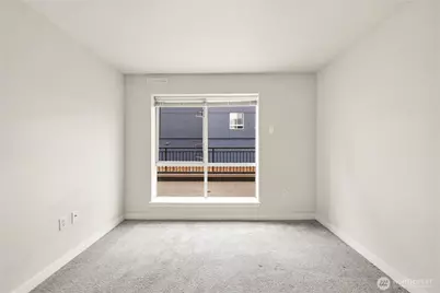 321 10th Avenue S #610, Seattle, WA 98104 - Photo 25