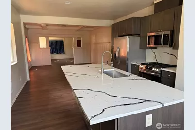 3709 Colby Avenue, Everett, WA 98201 - Photo 3