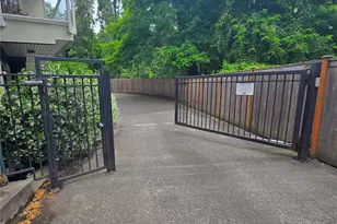 1730 Taylor Ave N, Seattle, WA 98109 - Photo 19