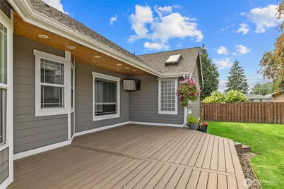 418 20th Street NW, Puyallup, WA 98371 - Photo 37