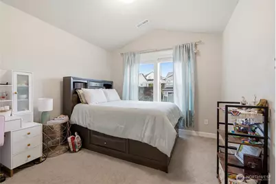 618 E Tanoak Avenue, La Center, WA 98629 - Photo 29