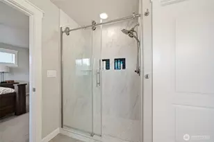 618 E Tanoak Ave, La Center, WA 98629 - Photo 25