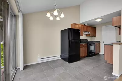 226 Broadway #20, Tacoma, WA 98402 - Photo 7