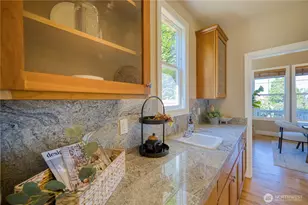 6432 166th Pl SE, Bellevue, WA 98006 - Photo 13
