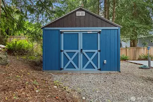 1828 Lake Dr, Camano Island, WA 98282 - Photo 11