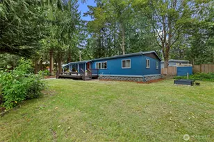 1828 Lake Dr, Camano Island, WA 98282 - Photo 7