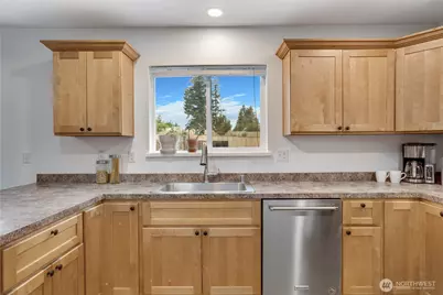 24206 38th Avenue Court E, Spanaway, WA 98387 - Photo 15