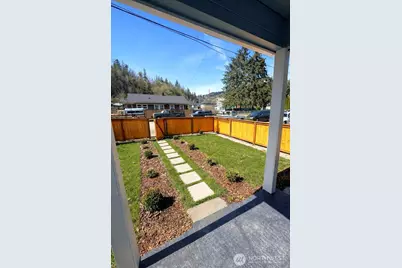 7537 S Dillard Avenue, Concrete, WA 98237 - Photo 5