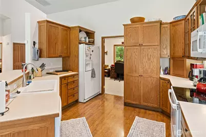 4203 Westside Road, Cle Elum, WA 98922 - Photo 9