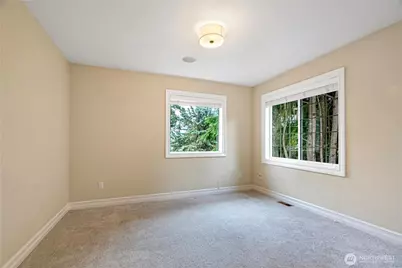 1528 NE 97th St, Seattle, WA 98115 - Photo 17
