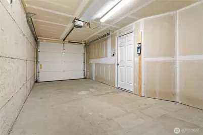 1912 Mill Avenue, Bellingham, WA 98225 - Photo 27