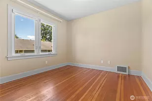 1912 Mill Ave, Bellingham, WA 98225 - Photo 17
