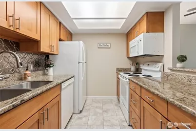 33011 18th Place S #F105, Federal Way, WA 98003 - Photo 5