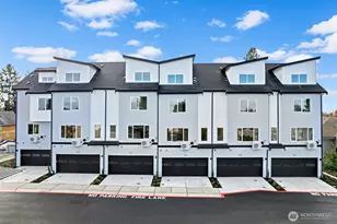 1421 SW 111th Ln, Seattle, WA 98146 - Photo 3