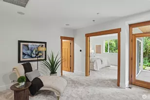10555 SE 28th St, Beaux Arts, WA 98004 - Photo 23