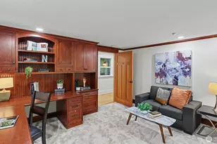 10555 SE 28th St, Beaux Arts, WA 98004 - Photo 21
