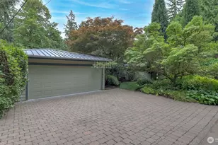 10555 SE 28th St, Beaux Arts, WA 98004 - Photo 35