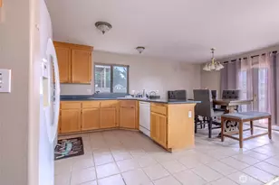 1305 Browns Point Blvd, Tacoma, WA 98422 - Photo 9
