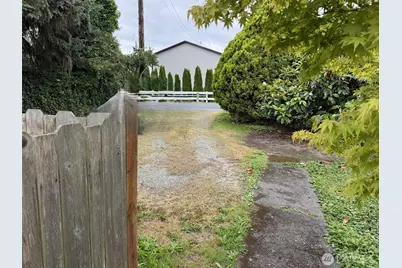 16797 Donnelly Road #A, Mount Vernon, WA 98273 - Photo 5