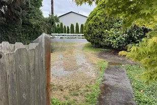 16797 Donnelly Rd, Mount Vernon, WA 98273 - Photo 5