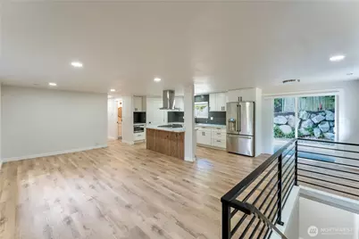 607 244th Street SW, Bothell, WA 98021 - Photo 9
