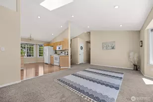 6903 78th Dr NE, Marysville, WA 98270 - Photo 9