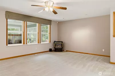 18108 SE 440th Street, Enumclaw, WA 98022 - Photo 17