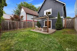 318 NE 59th St, Seattle, WA 98105 - Photo 29