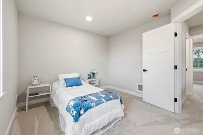 210 Carolina St, Bellingham, WA 98225 - Photo 17