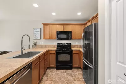 6649 Prism Street SE, Lacey, WA 98513 - Photo 13