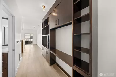 1026 NE 65th Street #C420, Seattle, WA 98115 - Photo 5