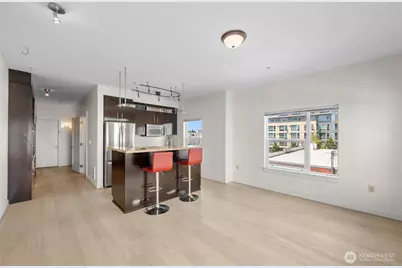 1026 NE 65th Street #C420, Seattle, WA 98115 - Photo 15