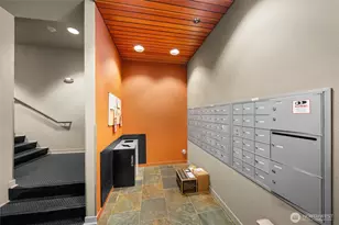 1026 NE 65th St, Seattle, WA 98115 - Photo 29