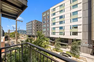 1026 NE 65th St, Seattle, WA 98115 - Photo 17