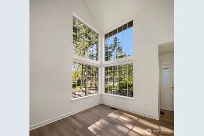 8002 118th Court NE #11, Kirkland, WA 98033 - Photo 7